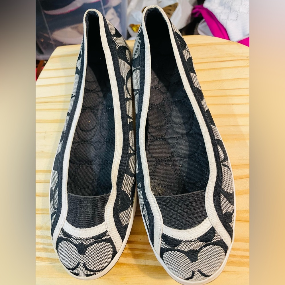 Coach Alpine Loafers Women size 8B gray black, cushioned support.